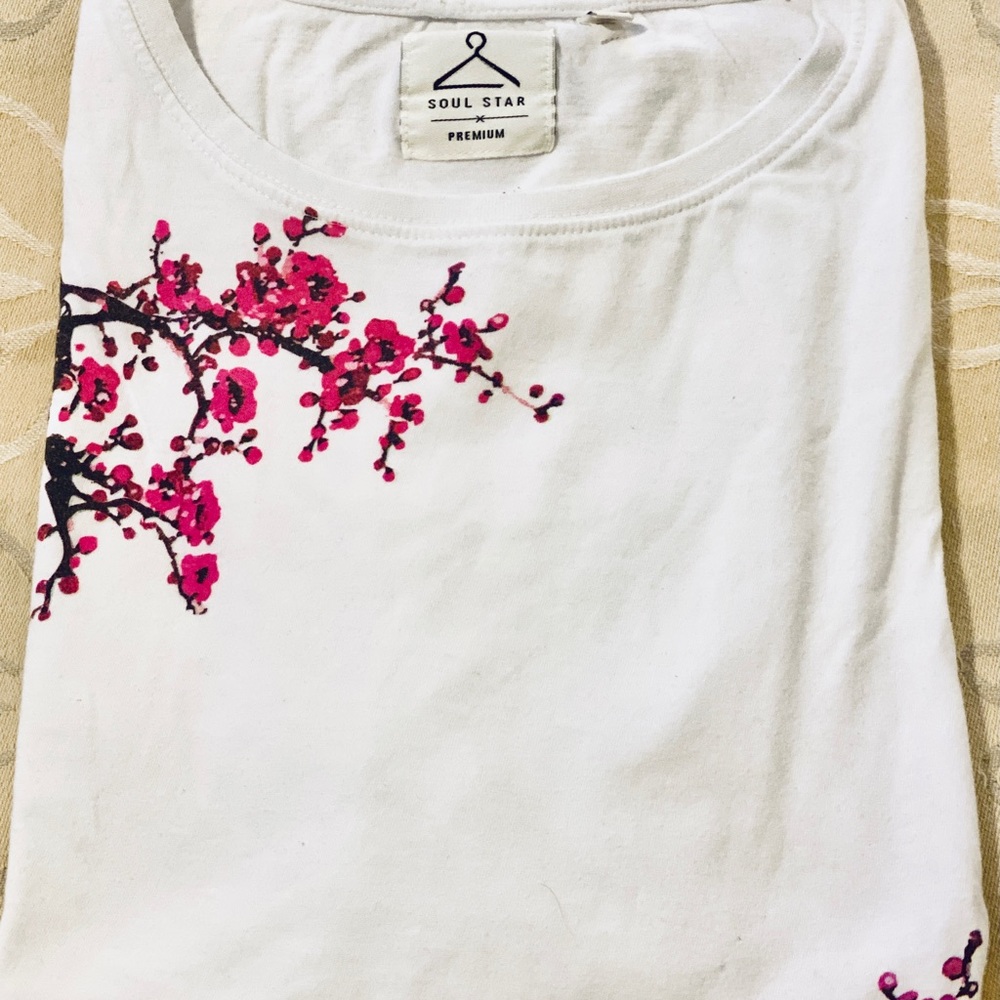 Soul Star Premium Tee.